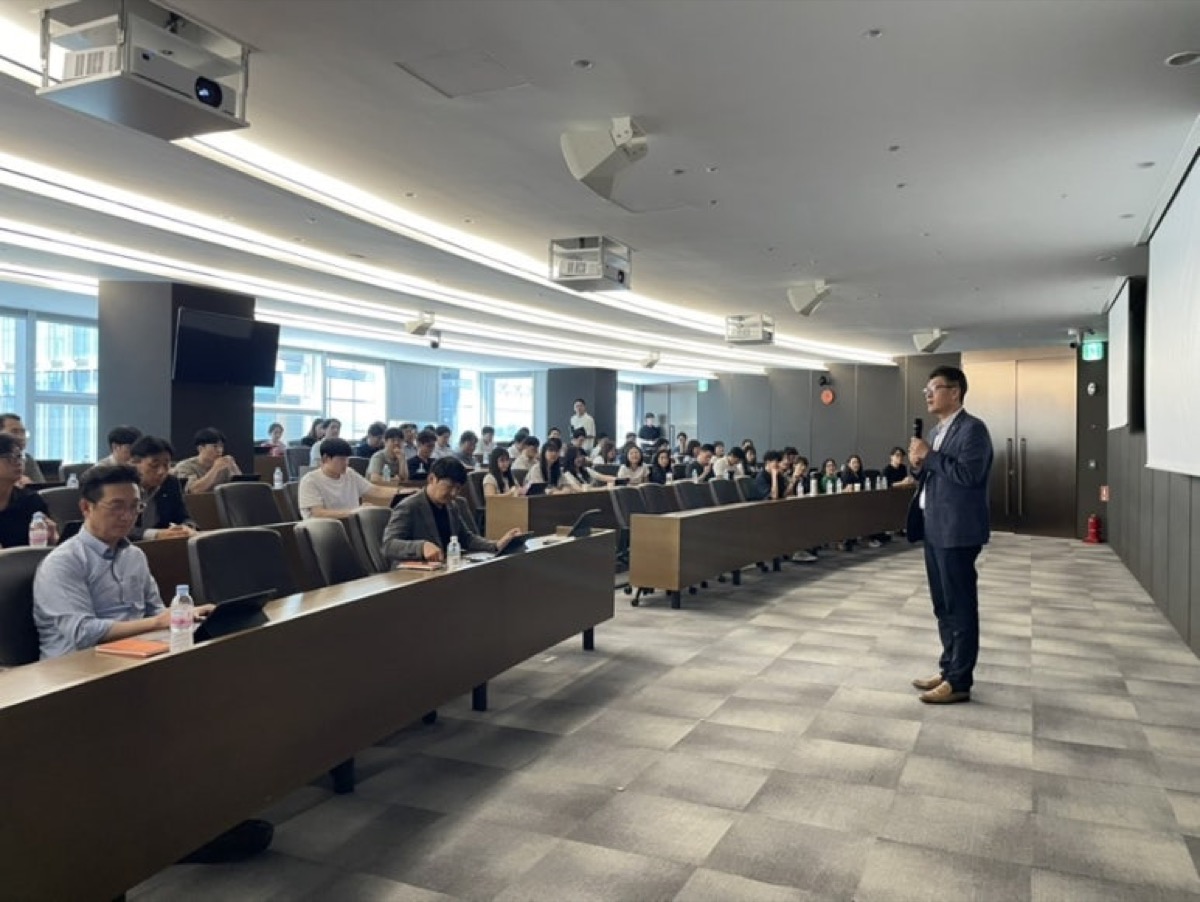 미래에셋증권 강연 현장 — 신정호 박사